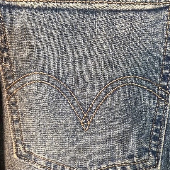 LEVI’S Orange Tab straight jeans. Size 26 w/31-1/2” inseam. No tears or tatters. - Picture 7 of 7